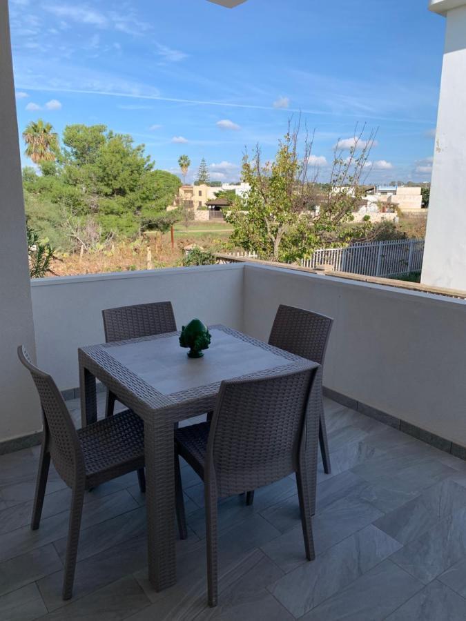 Il Canaletto Apartments Porto Cesareo Bagian luar foto