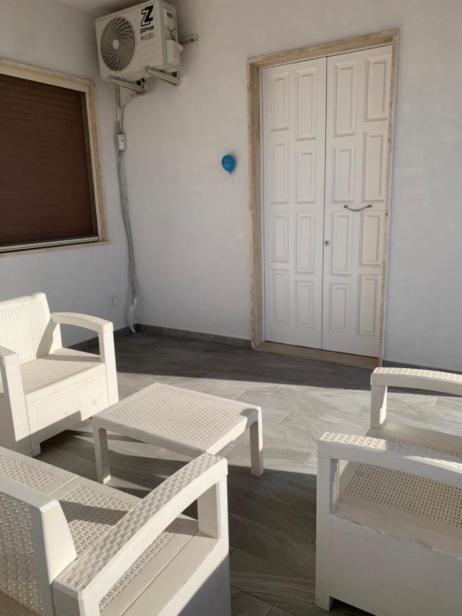 Il Canaletto Apartments Porto Cesareo Bagian luar foto